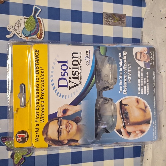 Adjustable Glasses - Picture 1 of 3